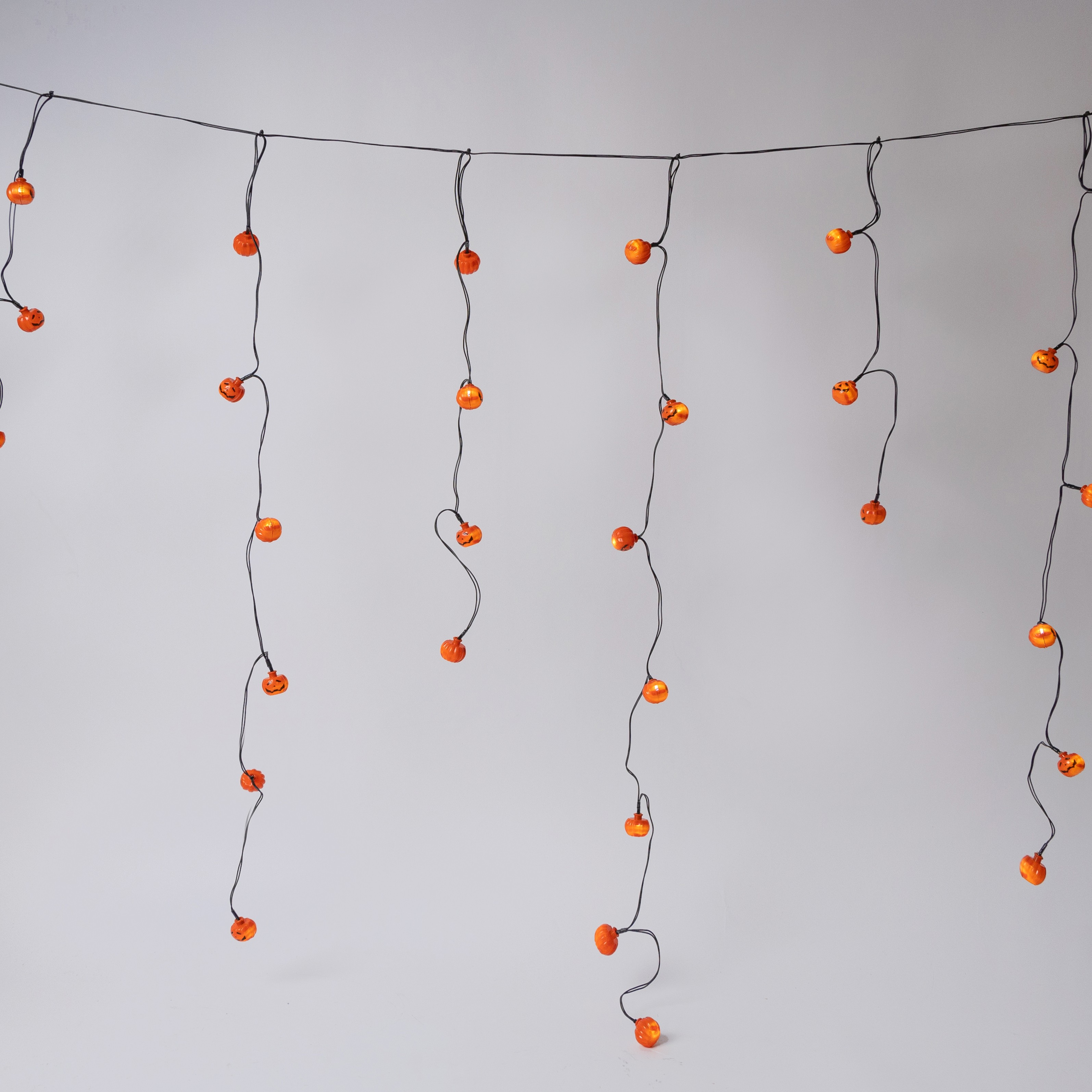 HALLOWEEN ΛΑΜΠΑΚΙ ΒΡΟΧΗ 50 LED 3mm ΔΙΑΚΟΣΜΗΤΙΚΕΣ ΚΟΛΟΚΥΘΕΣ ΜΠΑΤΑΡΙΑΣ 3AA ΧΡΟΝΟΔΙΑΚΟΠΤΗ ΜΑΥΡΟ PVC ΚΑΛΩΔΙΟ ΘΕΡΜΟ ΛΕΥΚΟ LED ΑΝΑ 15cm ΠΑΡΟΧΗ 50cm (H106 x W180cm 4/7/3/6) IP20