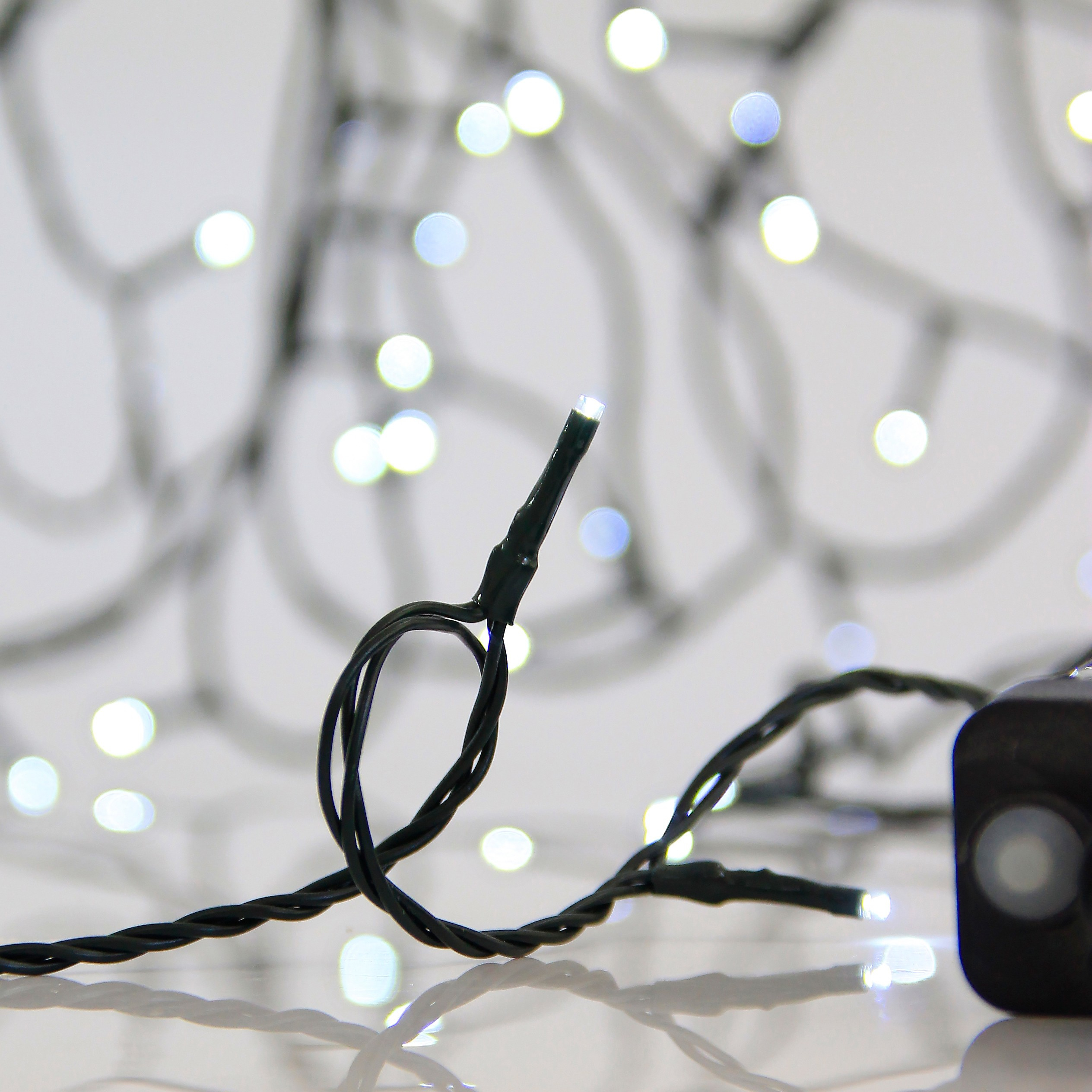 XMAS ΛΑΜΠΑΚΙ ΣΕΙΡΑ 300 LED 3mm 31V ΜΕΤΑΣΧΗΜΑΤΙΣΤΗ ΜΕ 8 ΠΡΟΓΡΑΜΜΑΤΑ & ΜΝΗΜΗ ΠΡΑΣΙΝΟ PVC ΚΑΛΩΔΙΟ ΛΕΥΚΟ LED ΑΝΑ 5cm ΠΑΡΟΧΗ 3m ΙΡ44